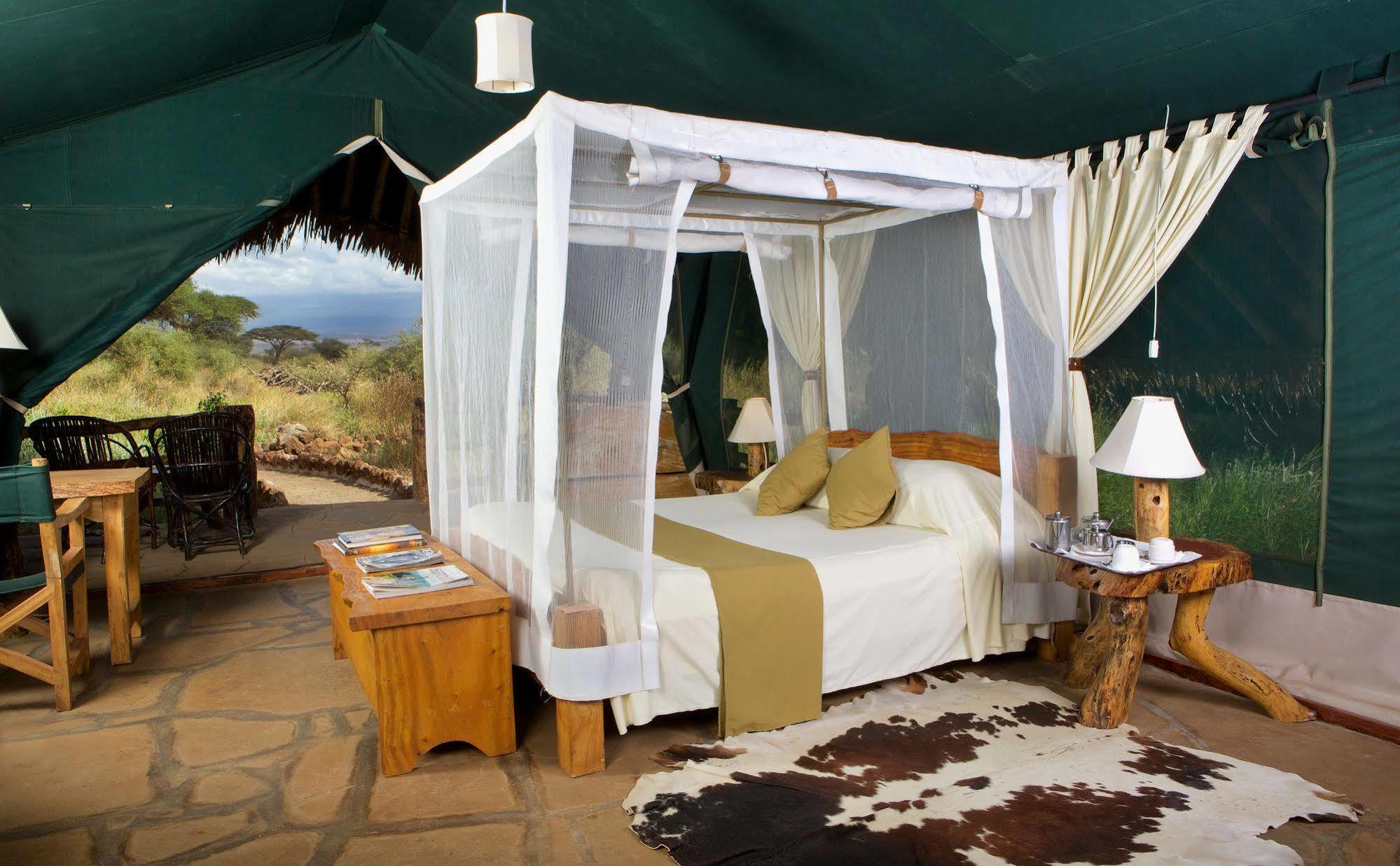 Kibo Safari Camp Villa Amboseli Exterior foto