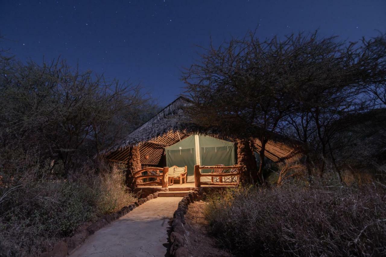 Kibo Safari Camp Villa Amboseli Exterior foto