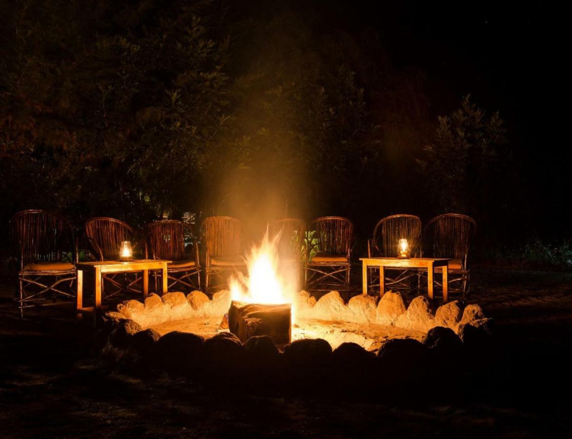 Kibo Safari Camp Villa Amboseli Exterior foto
